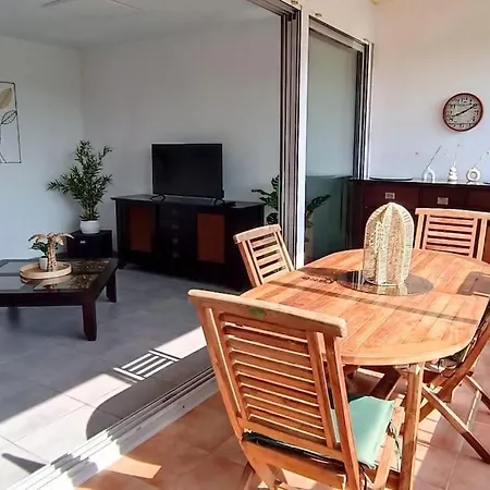 Appartement T2 Moderne En Bord De *