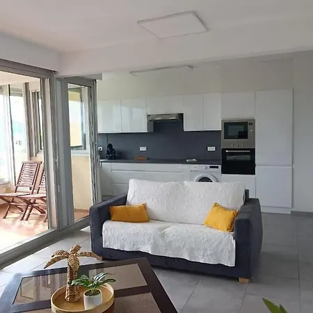 T2 Moderne En Bord De Le Barcarès