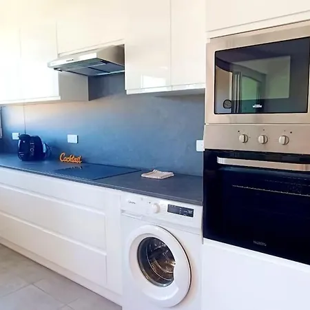 T2 Moderne En Bord De Appartamento *